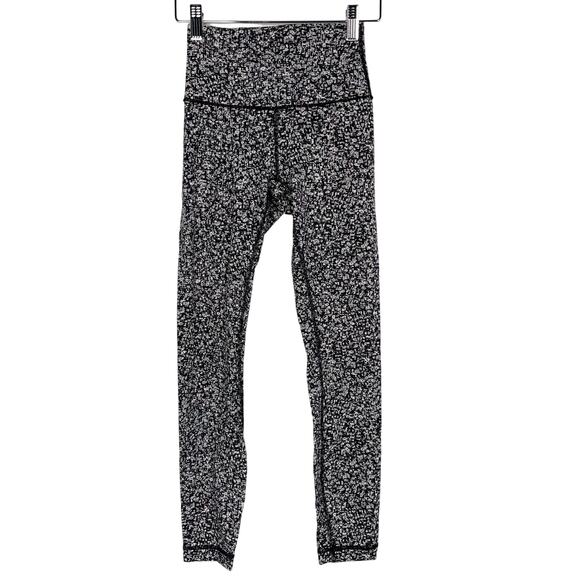 Lululemon Womens 2 Wunder Under Hi Rise 7/8 Tight Daisy Dust Alpine White Black - Picture 1 of 10